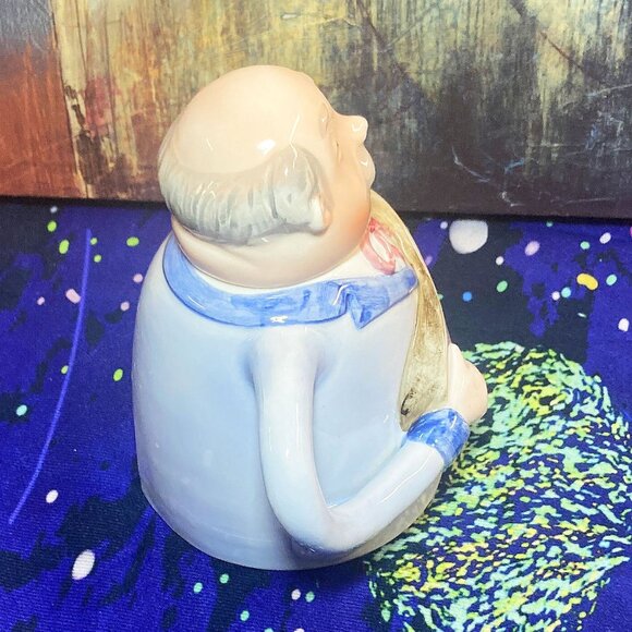 VINTAGE RARE RETRO 3D SCULPTED CERAMIC TEAPOT MANDOLIN GUITAR WHIMSICAL MUSICIAN - Picture 5 of 9